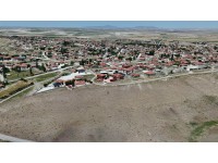 KONYA - CİHANBEYLİ - KÜTÜKUŞAĞINDA 1.460m² FIRSAT TARLA