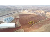 KIRIKKALE DELİCE ÇERİKLİ YERLİKENTDE 955 M2 15 KATA İMARLI ARSA