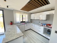 Doğanbey’de 300m2 Arsaiçinde Prefabrik Satılık 2+1 Yazlık