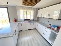 Doğanbey’de 300m2 Arsaiçinde Prefabrik Satılık 2+1 Yazlık