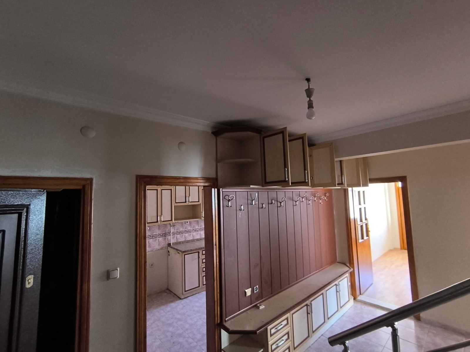 SELÇUKLU YAZIR MAHALLESİ REAL AVM YAKINI 4+1 DUBLEX UYGUN DAİRE.